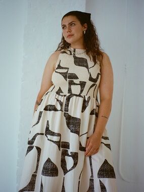 Beige and Black Abstract Print Dress